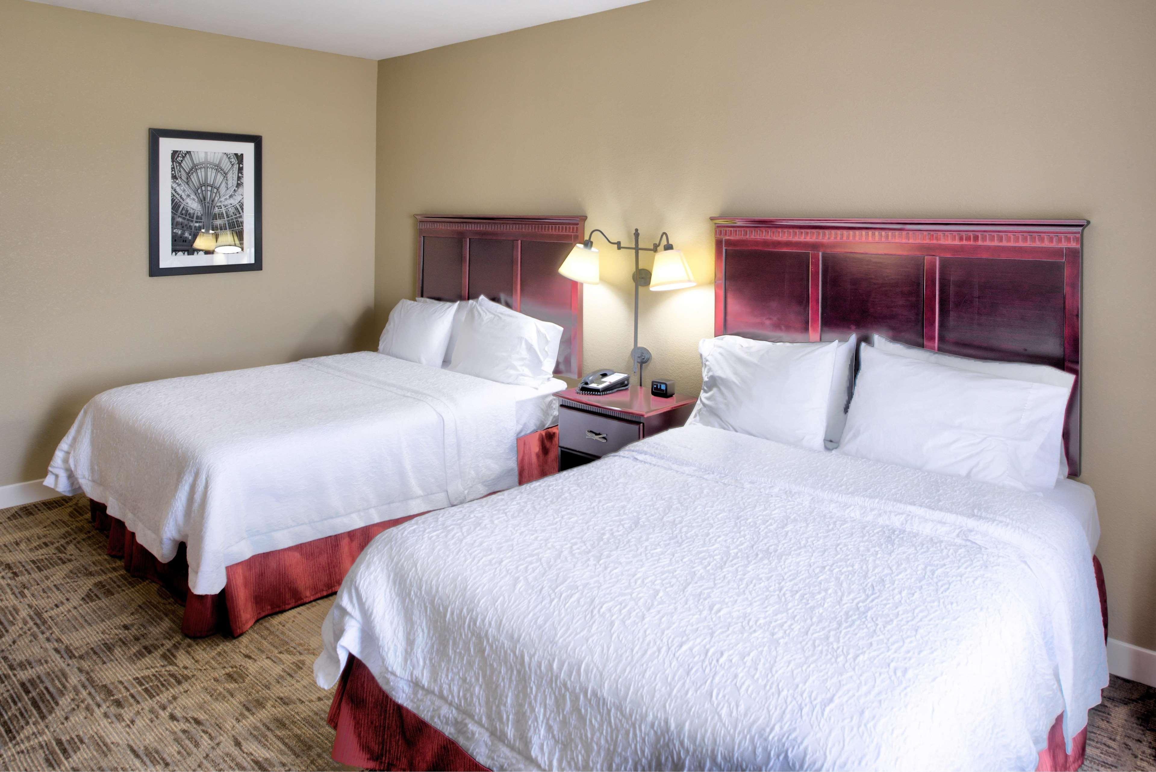 Hotel Hampton Baton Rouge - 3*
